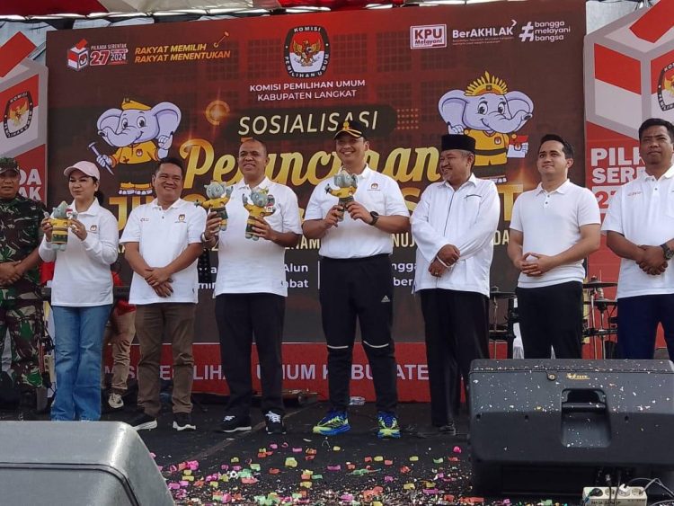 Paslon Syahafandin-Tiorita Absen, Hanya Iskandar-Adli Tama Hadir dalam Peluncuran Maskot dan Jingle Pilkada Serentak 2024