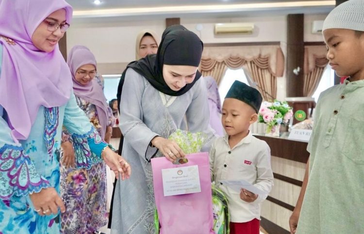 Ketua DWP Langkat ” Perempuan Berperan Penting Dalam Kemajuan Bangsa “