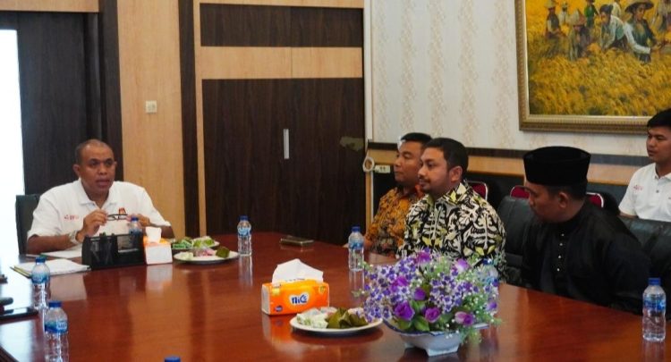 Pj Bupati Langkat Berkomitmen Selesaikan Dugaan Perselingkuhan Kades Serapuh Asli “Tuntut Bukti Kuat dari Masyarakat”