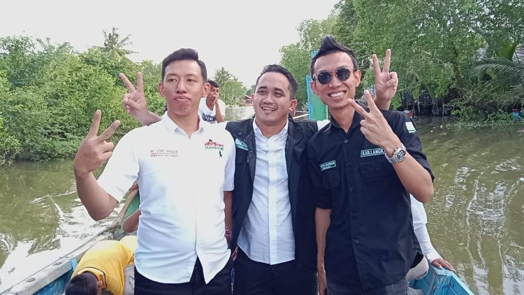 Ribuan Warga Antusias Sambut Paslon BISA di Perlombaan Sampan Desa Secanggang