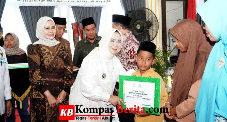 Bupati Langkat Salurkan ZIS Baznas 2026, Siswa Dan Guru Ngaji Terdampak Banjir Terima Bantuan