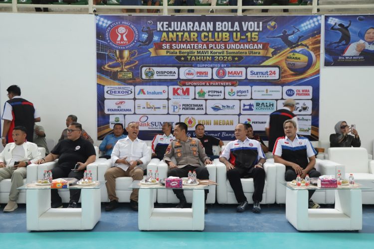 Kadispora Sumut Buka Kejuaraan Voli Antar Klub U-15 MAVI Sumut, Diikuti 46 Klub dan Peserta Luar Provinsi